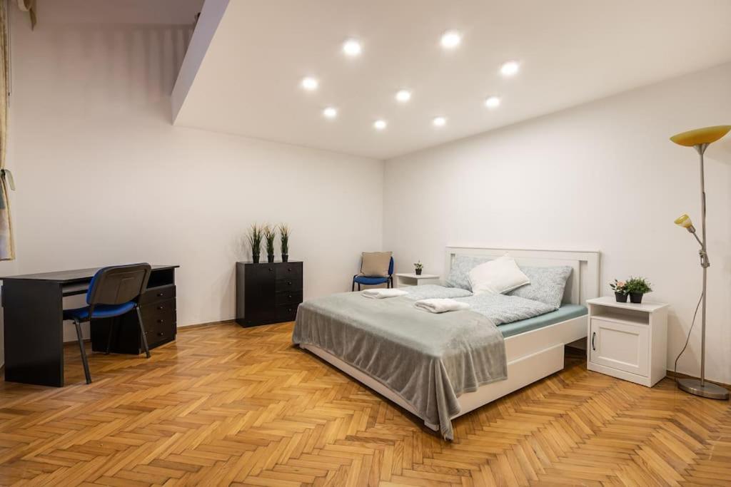 Apartmán Cozy 3 Bedrooms In 7st Districht Budapešť